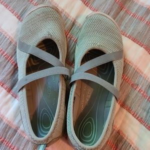 Used Keen Slip-on Waterproof Sandals